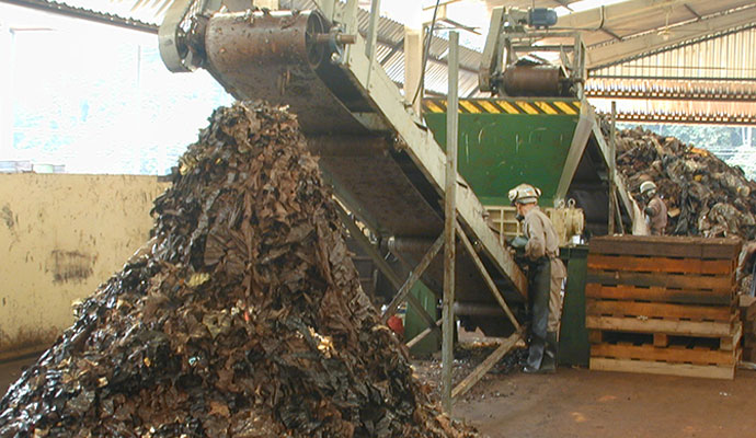 Fabricamos triturador Shredder industrial - Máquinas para produção  industrial - Contenda 1249650104